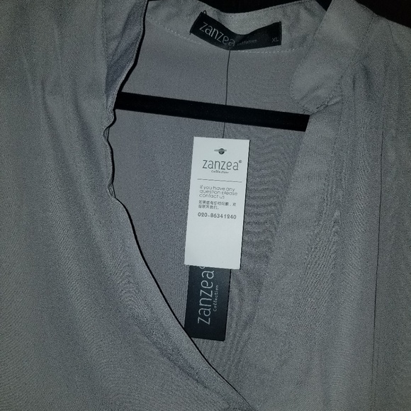 Top - Picture 2 of 3